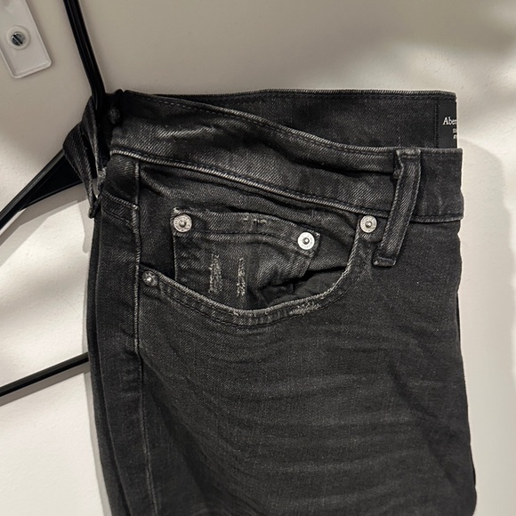 Abercrombie & Fitch Black Straight Men Jeans - Picture 3 of 4